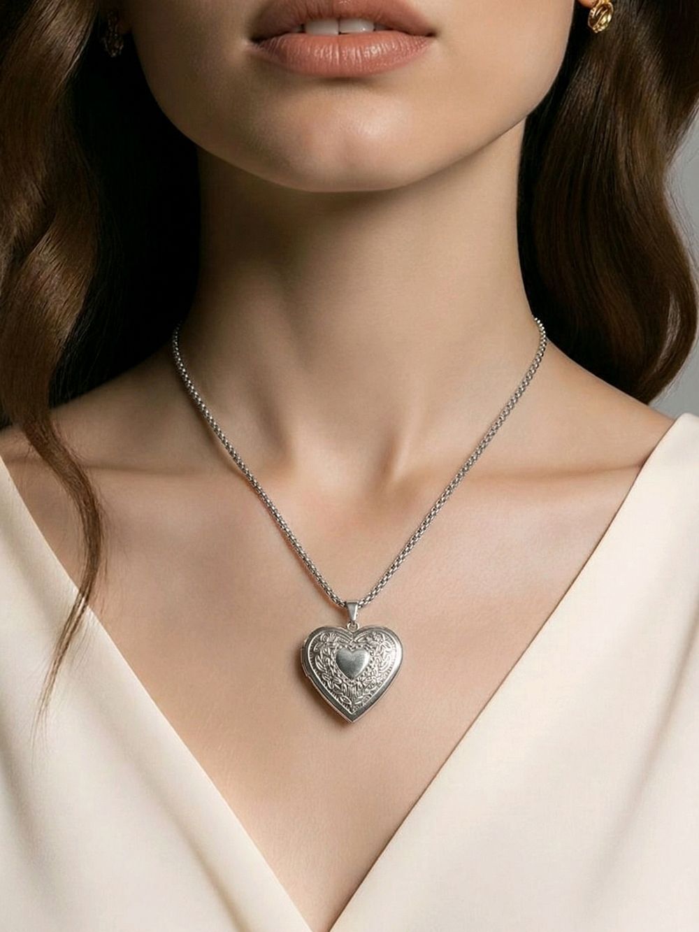 Y2K Heart Locket Necklace Silver Stainless Steel Photo Pendant 24" Nostalgic